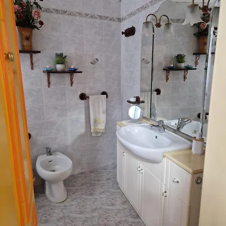 Domus Nurà Apartamento *